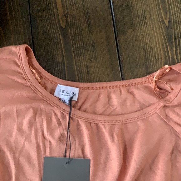 Le Lis Bodysuit - Picture 2 of 7